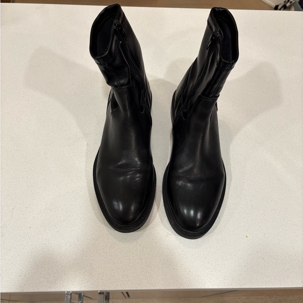 Steve Madden Black Leather Boots